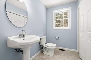 181 Tarkiln Pl, New Bedford, MA 02745 - Photo 10