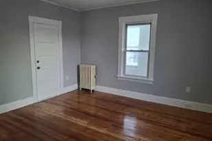 14 Florence St, Leominster, MA 01453 - Photo 10