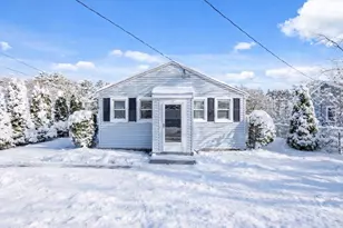7 Cedar Dr, Carver, MA 02330 - Photo 1