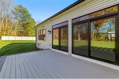 73 Raymond, Raynham, MA 02767 - Photo 26