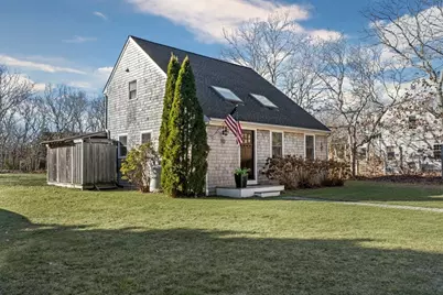 60 Saddle Club Rd, Edgartown, MA 02539 - Photo 2