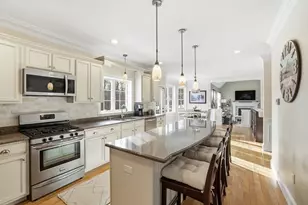 537 First Parish Rd, Scituate, MA 02066 - Photo 8