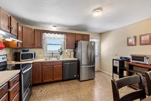 23B Timrod Dr, Worcester, MA 01603 - Photo 18