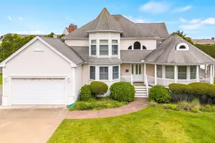 276 Shore St, Falmouth, MA 02540 - Photo 1
