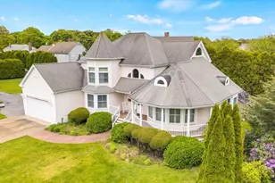276 Shore St, Falmouth, MA 02540 - Photo 2