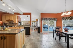 25 Winding Brook Ln, East Longmeadow, MA 01028 - Photo 14