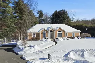 25 Winding Brook Ln, East Longmeadow, MA 01028 - Photo 1