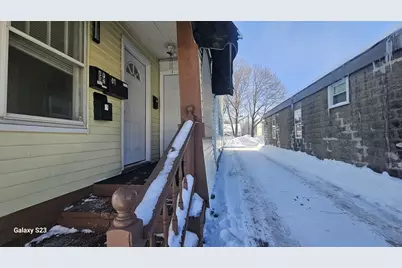 310 N Main St. #3, Uxbridge, MA 01569 - Photo 2