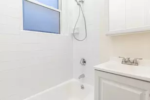 25 Mt Hood Rd, Boston, MA 02135 - Photo 10