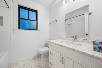 229 E Eagle St #2, Boston, MA 02128 - Photo 12