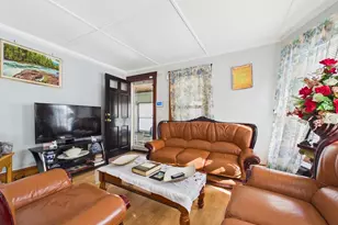 10 Jefferson Ave, Taunton, MA 02780 - Photo 8