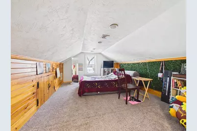 10 Jefferson Ave, Taunton, MA 02780 - Photo 18