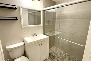 17 Plymouth St, Cambridge, MA 02141 - Photo 8