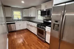 584 Wareham St, Middleborough, MA 02346 - Photo 4