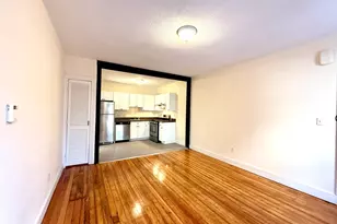 18 Roberts St, Brookline, MA 02445 - Photo 2