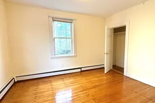 18 Roberts St, Brookline, MA 02445 - Photo 6