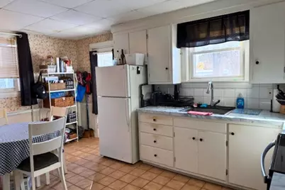 31-33 Roosevelt St, Maynard, MA 01754 - Photo 12