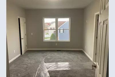 184 Avenue C #M3, Woonsocket, RI 02828 - Photo 4