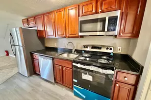 379 Meridian St, Boston, MA 02128 - Photo 2