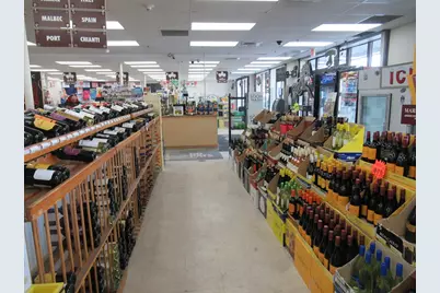 216 Broadway, Saugus, MA 01906 - Photo 2