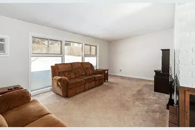 4 Curwen Road, Peabody, MA 01960 - Photo 8