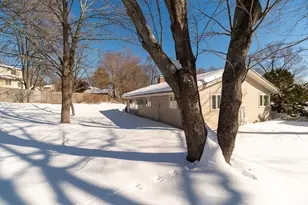 4 Curwen Rd, Peabody, MA 01960 - Photo 22