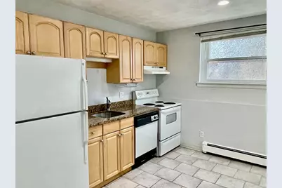 304 College Farm Rd #1, Waltham, MA 02451 - Photo 6