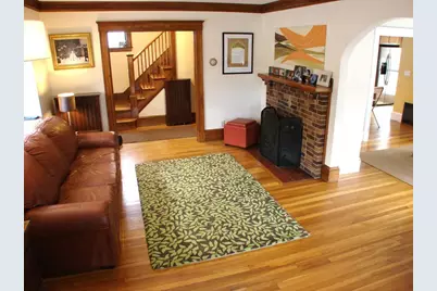 128 Brooks Ave #0, Arlington, MA 02474 - Photo 4