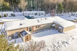 22 Bayberry Dr, Gardner, MA 01440 - Photo 6