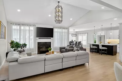 10 Shagbark Cir, Mattapoisett, MA 02739 - Photo 8