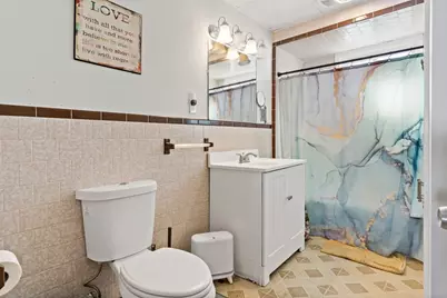 677 Oak Grove Ave, Fall River, MA 02720 - Photo 20