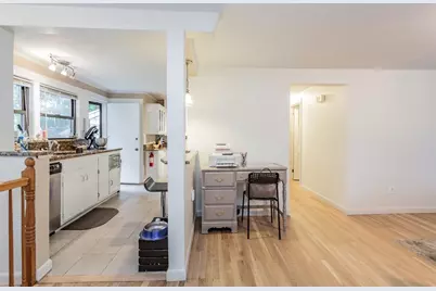 209 Jarry St, New Bedford, MA 02745 - Photo 18