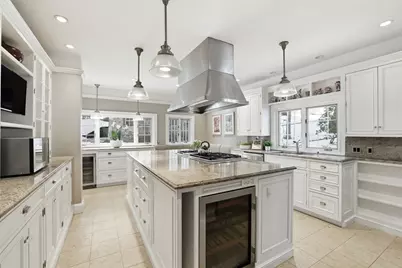 43 Druce Street, Brookline, MA 02445 - Photo 8