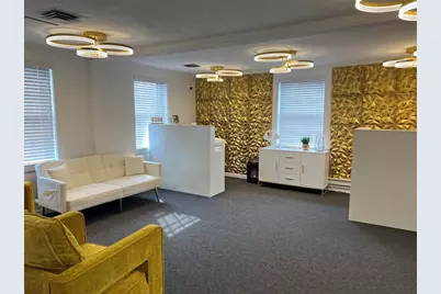 133 Maple St Suite 2, Springfield, MA 01105 - Photo 2