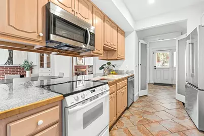 30 2nd St #A, Cambridge, MA 02141 - Photo 12