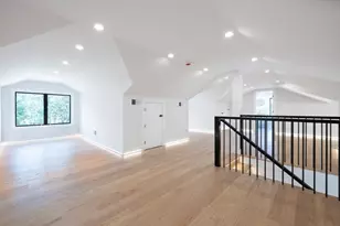 108 Woodbine Cir, Needham, MA 02494 - Photo 18