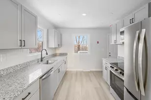 22 Outlook Dr, Worcester, MA 01602 - Photo 8