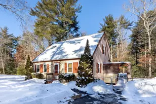 8 Windy Hill Dr, Wareham, MA 02576 - Photo 2