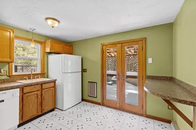 8 Windy Hill Drive, Wareham, MA 02576 - Photo 6