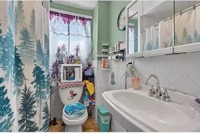 464 Birch St, Fall River, MA 02724 - Photo 18