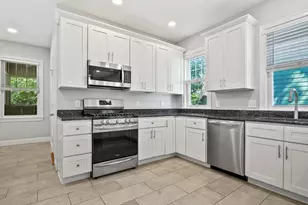 91 Verndale St, Brookline, MA 02446 - Photo 4