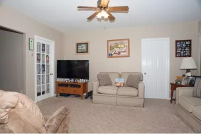 208-210 Church St, Northbridge, MA 01588 - Photo 10