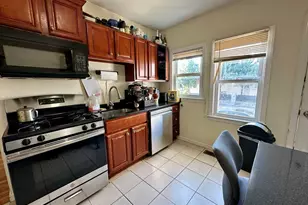 30 Linden St, Boston, MA 02134 - Photo 2