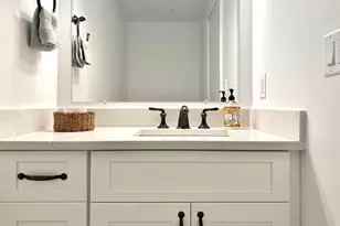 165 Everett St, Boston, MA 02128 - Photo 20