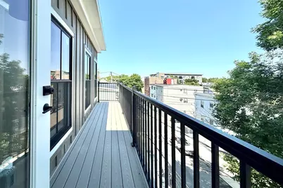 165 Everett St #7, Boston, MA 02128 - Photo 1