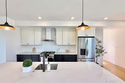 165 Everett St #7, Boston, MA 02128 - Photo 8