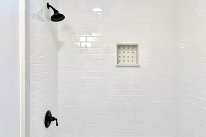 165 Everett St #7, Boston, MA 02128 - Photo 12