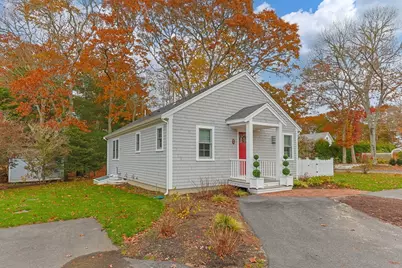 16 Second Ave #4, Barnstable, MA 02655 - Photo 2