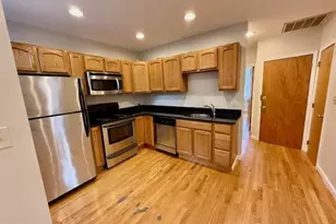 13 Snow Hill St, Boston, MA 02113 - Photo 2