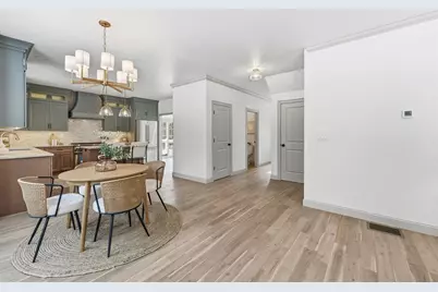 27 Coleman Ave, Attleboro, MA 02703 - Photo 16